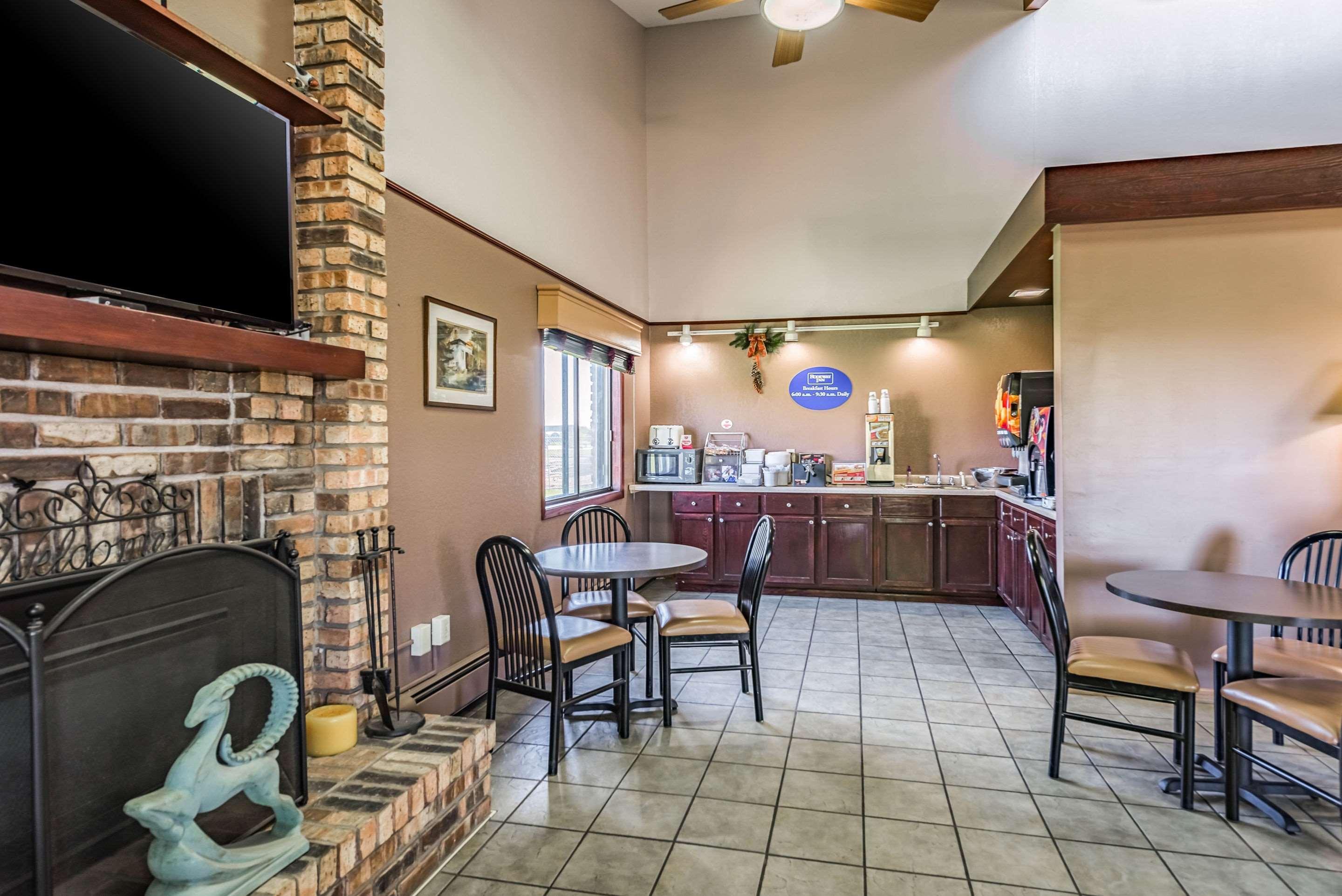 Rodeway Inn Saint Joseph Εξωτερικό φωτογραφία