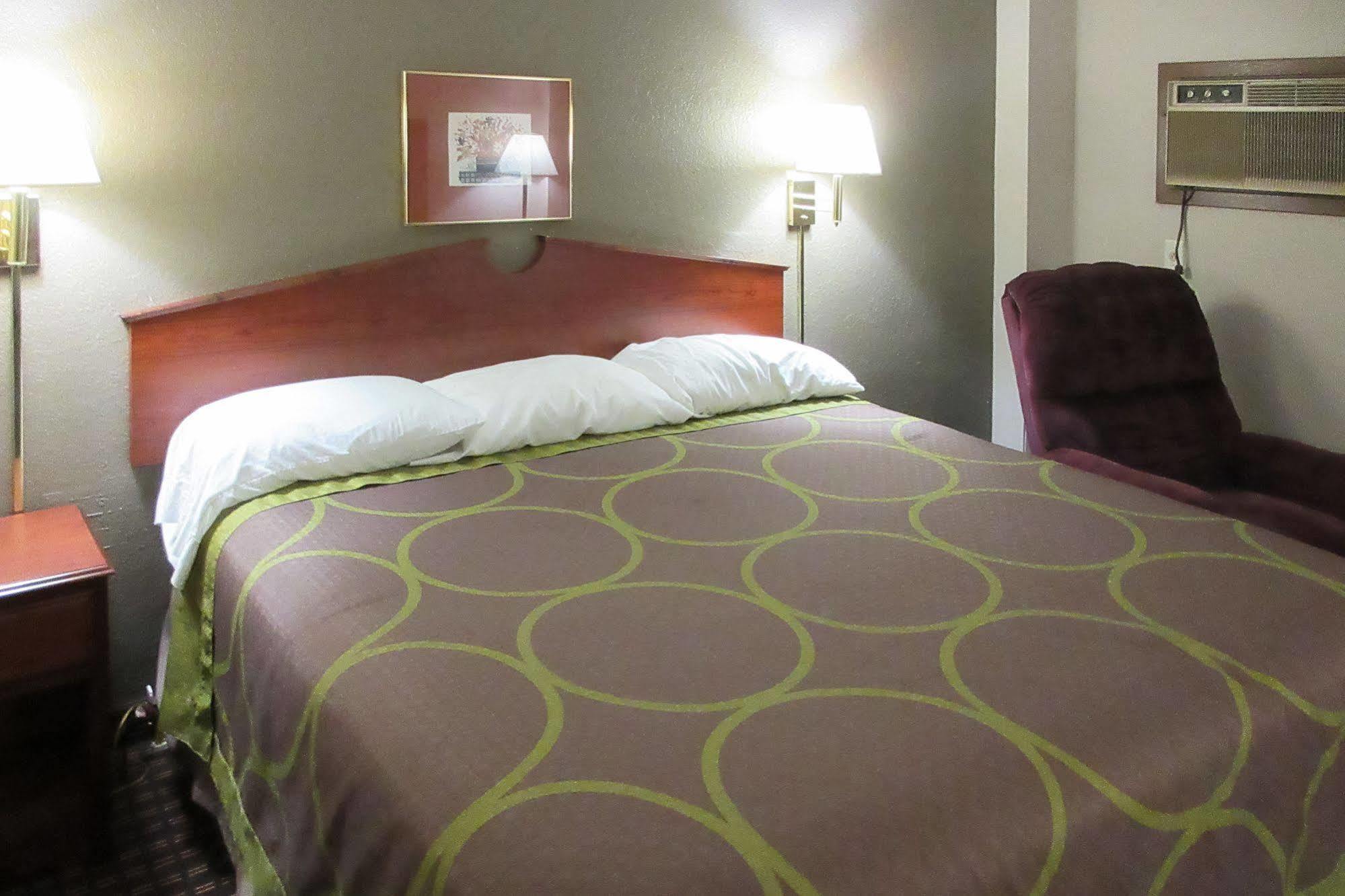 Rodeway Inn Saint Joseph Εξωτερικό φωτογραφία